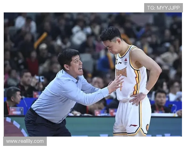 山西淘汰广厦潘江赞防守王博练 山西淘汰广厦潘江赞防守王博练