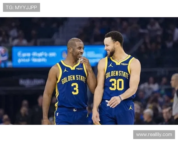 库里致敬保罗伟大传奇生涯不朽